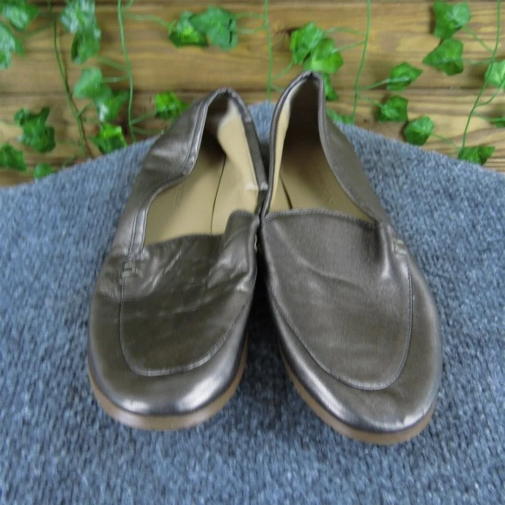 Banana Republic Women's  Loafer Pewter Leather Sz‎ 8 Medium Gently Used 2025